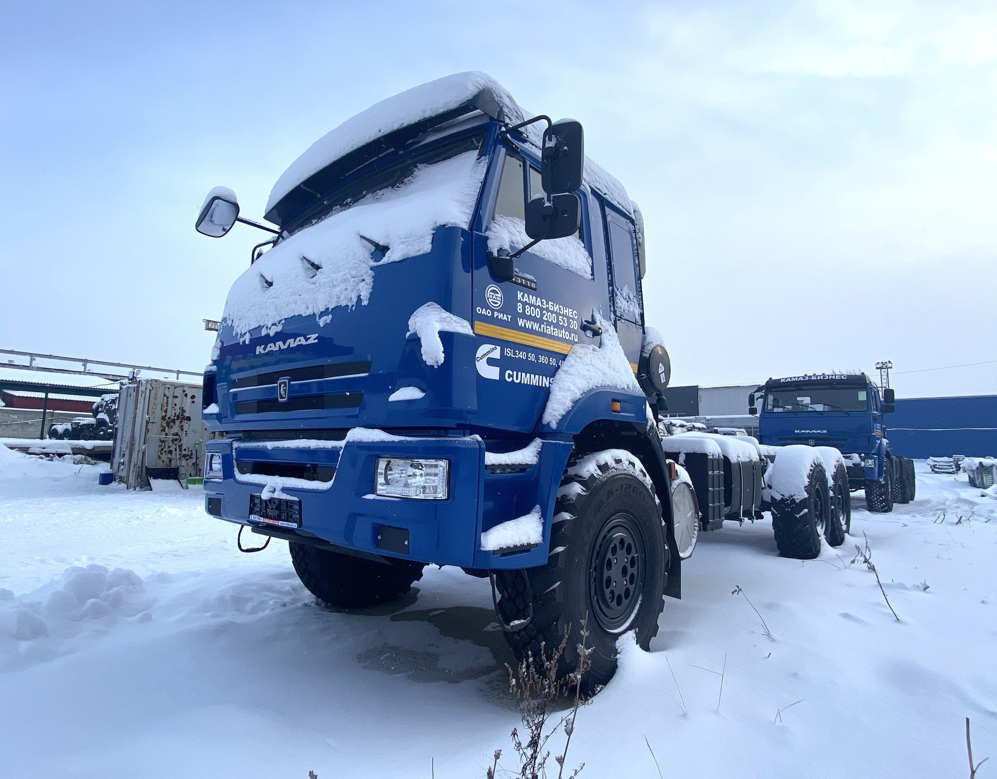 Как правильно прогревать мотор автомобиля перед поездкой в холодное время  года для грузовых автомобилей с дизельным двигателем