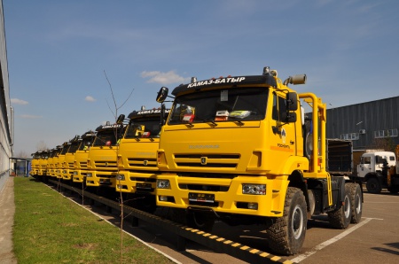 Спецтехника РИАТ на объектах Роснефти – еще 21 автомобиль